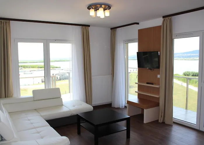 Daire Wellness In Velence