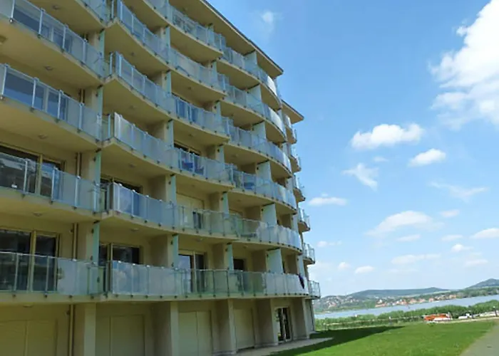 Wellness In Lägenhet Velence